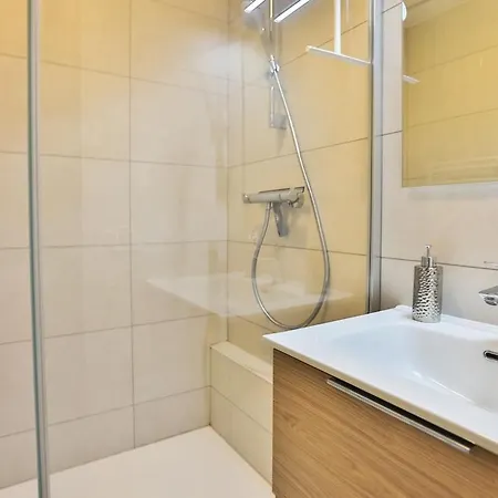 Vue - Piscine, Tennis & Golf - Renove Apartment *