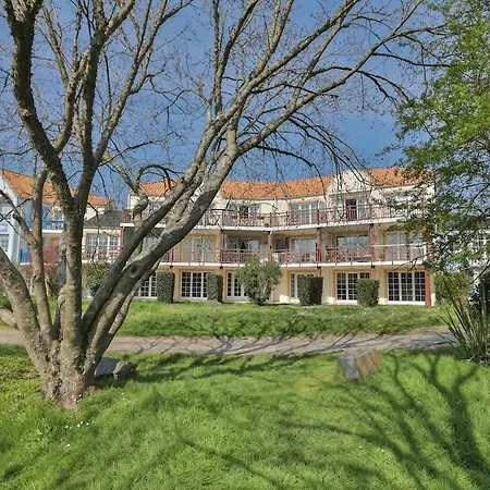 Vue - Piscine, Tennis & Golf - Renove *